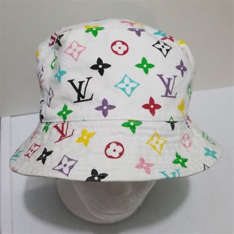 lv bucket hat fur